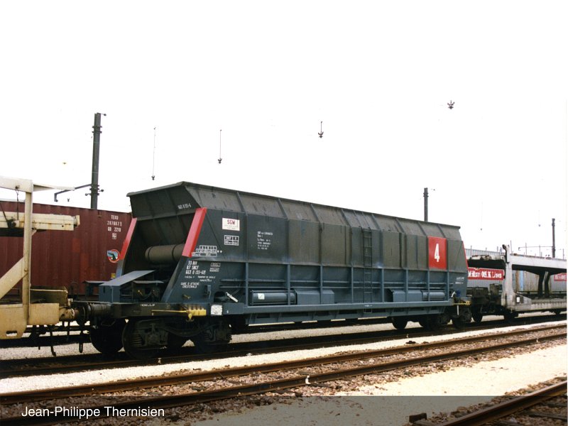 Arnold Güterwagen-Set SNCF Selbstentladewagen Faoos 2-teilig Ep. IV HN6548