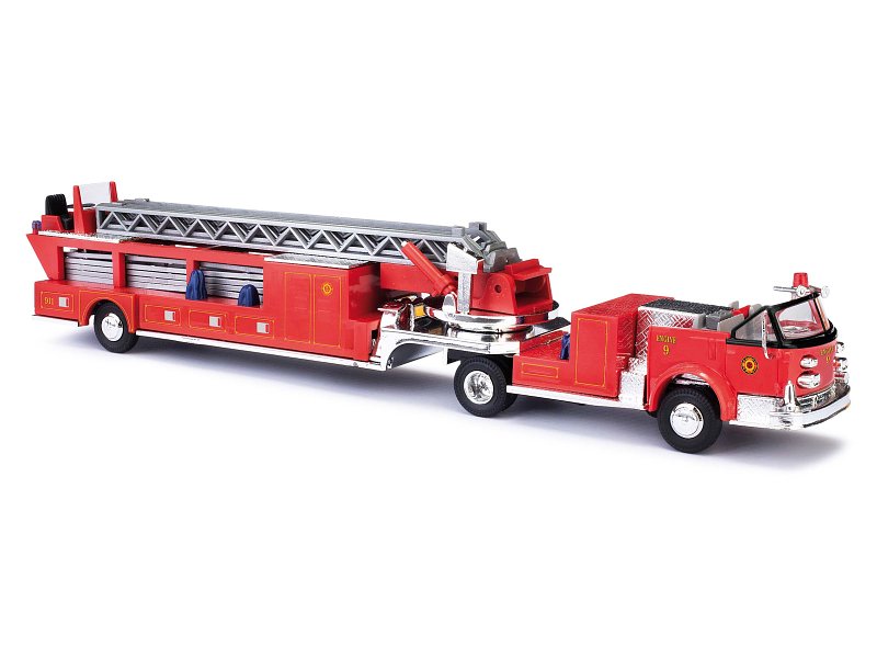 Busch H0 LaFrance Leitertrailer Fire Department Engine 2 46031