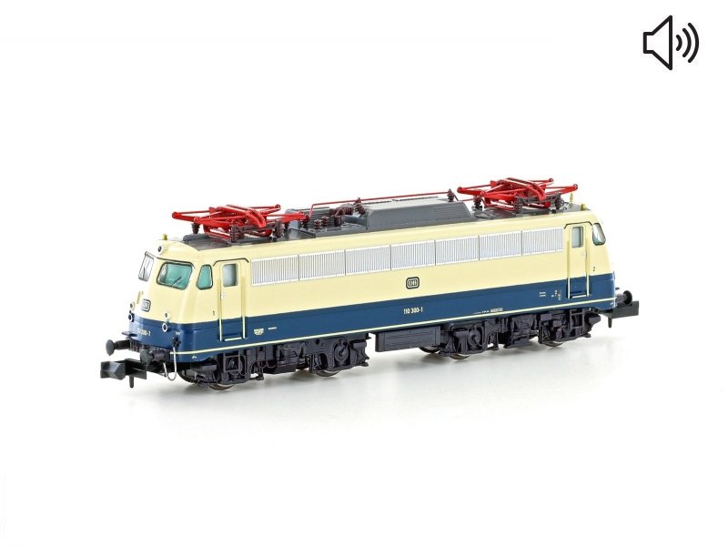 Hobbytrain E10 / BR 110 / BR 112 Bügelfalte DB ozeanblau / beige H28012S
