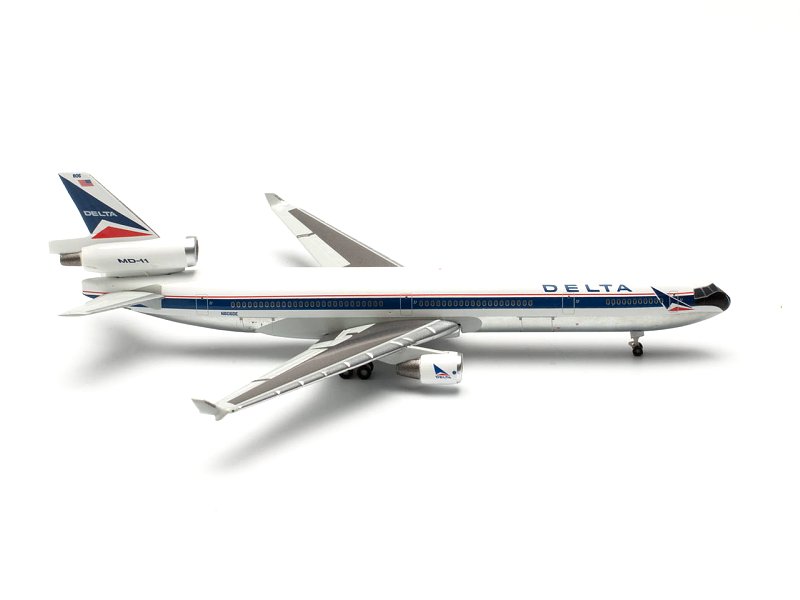 Herpa Wings 1:500 McDonell Douglas MD-11F Delta Airlines 537070